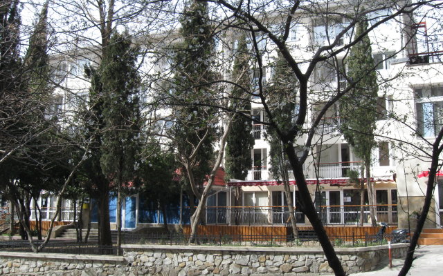 Chajka Hotel