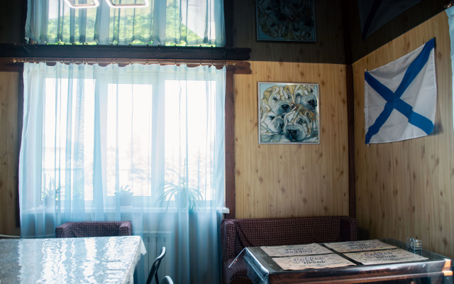Manzherok Guest House