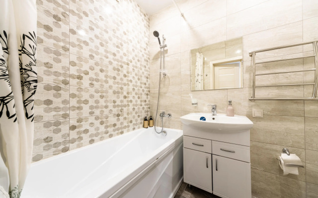Apartments Chisty Vzglyad Na Podzolkova 21 Vblizi Trts Planeta