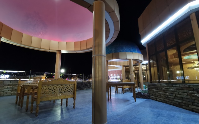 Golubye Kupola Hotel