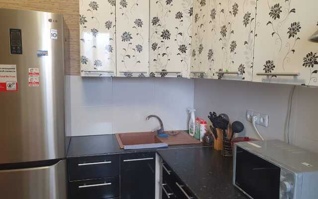 Апартаменты Пять Звёзд на Созидателей