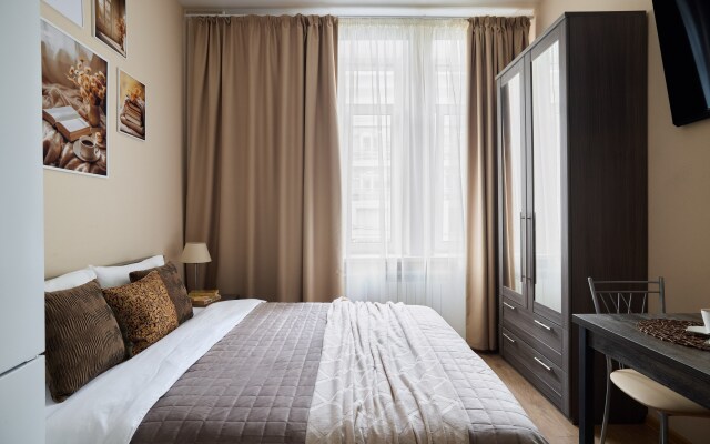 Апартаменты Prudius Apart на Васильевском острове (Осень)