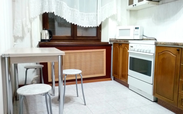 4kh Komnatnyye Na Ul Sverdlova 48 Apartments