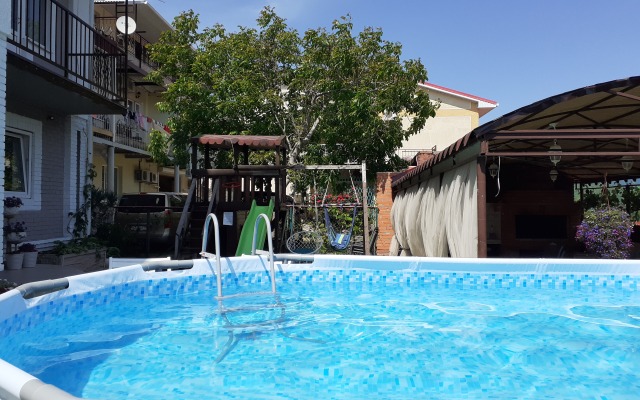 Usadba Agat Guest House