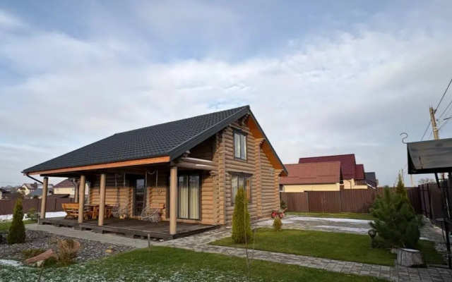 Частный дом Уютный деревянный с баней