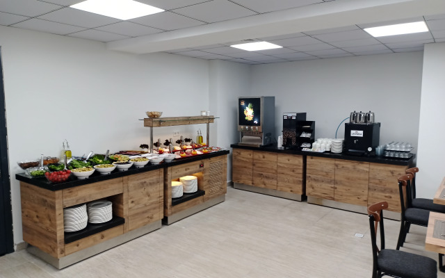 C Suites Antalia Airport Hotel