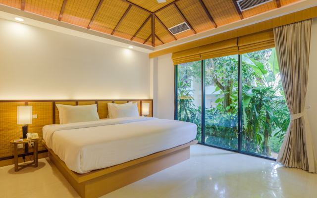 Paradise Beach Resort Samui Hotel