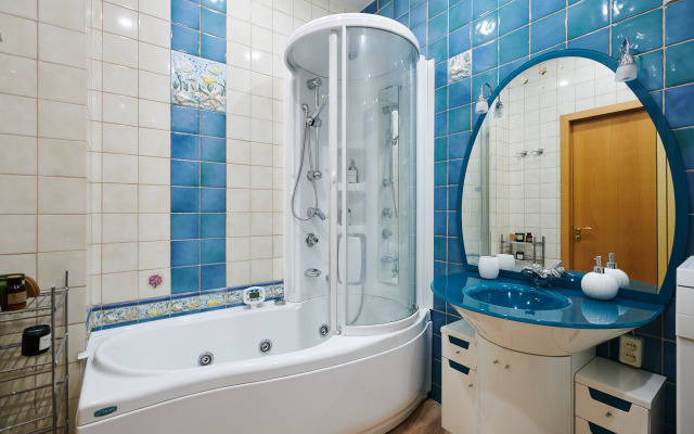 GM Evrodvushka s vidom na Kreml Apartments