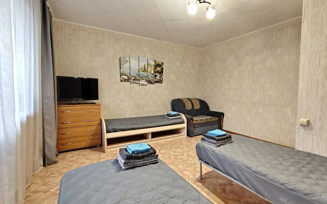 Апартаменты Апарт Миасс на Жуковского 12