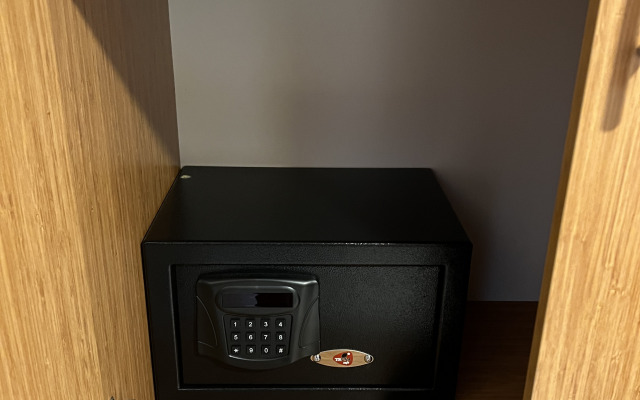 Апартаменты City Center Serenity: Stylish Studios