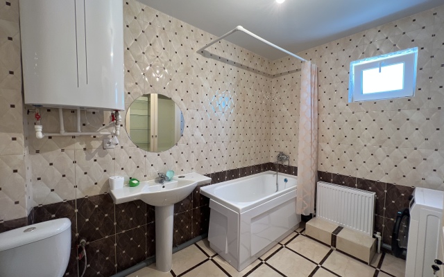 Dlya Semyi v Mikrorayone Persikovy Sad Privat House