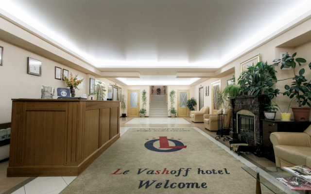 Le Vashoff Hotel
