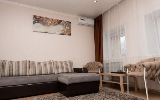 Отель Надежда