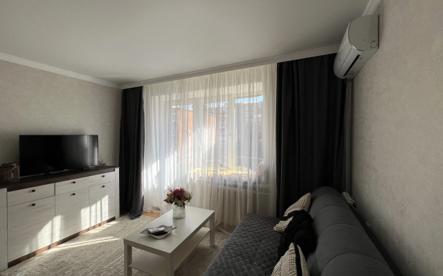 Gory Flat