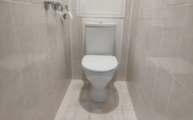 Ryadom S Sanatoriem Solnechny Flat