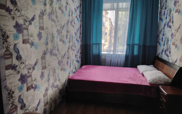 Квартира Трехкомнатная на Коммунистическом 35