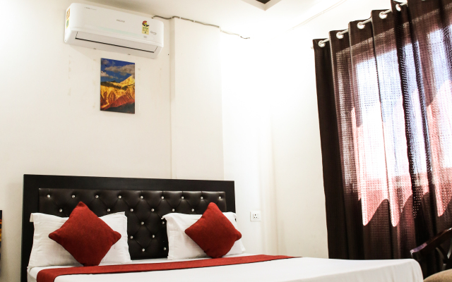 Hotel Satya