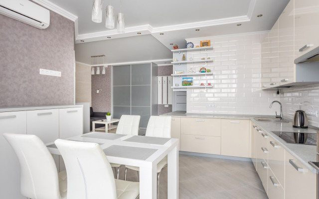 Светлые Апартаменты ЖК Рассвет, Аэропорт, OZ MALL, М4-Дон