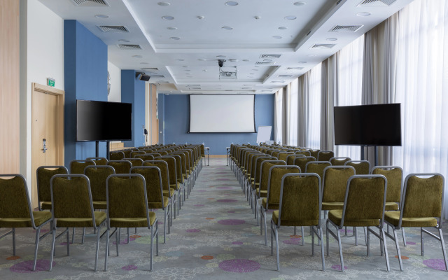 Nesterov Plaza Hotel
