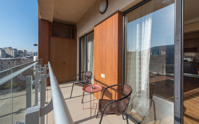 Overlooking Mtatsminda Apartments