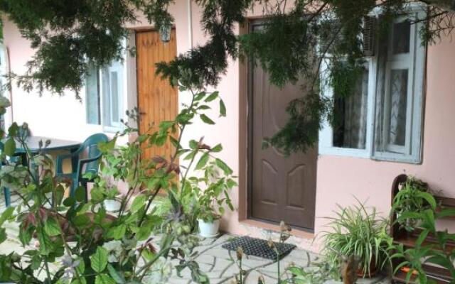 Otdyih U Morya Guest House