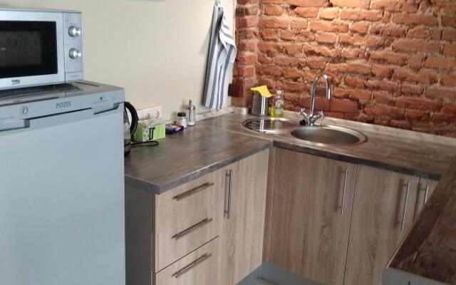 Апартаменты на Караванной 1