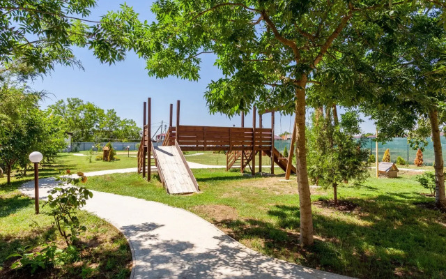 Гостевой дом Азов Holiday