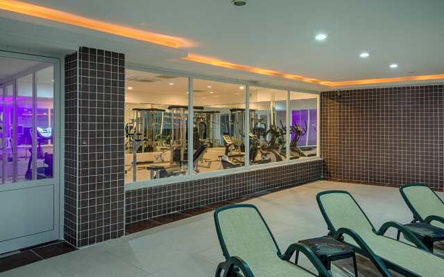 Royal Towers Kiris Hotel