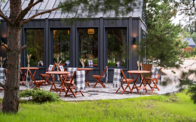 Парк-Отель Бридж Кантри