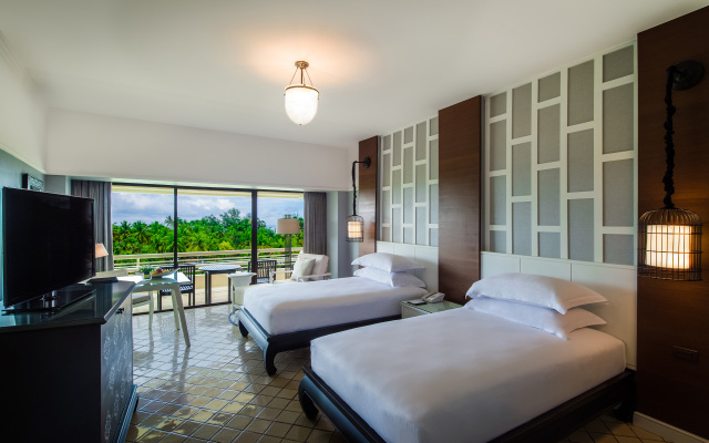 Отель Pullman Phuket Arcadia Karon Beach Resort