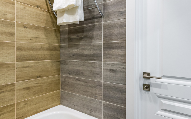 Sovremennaya studiya dlya dvoikh vozle  Ekspo-grad Flat