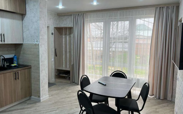 Квартира комфортная двухкомнатная