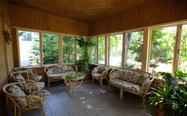 Guest house Zagorodny Klub "aut"