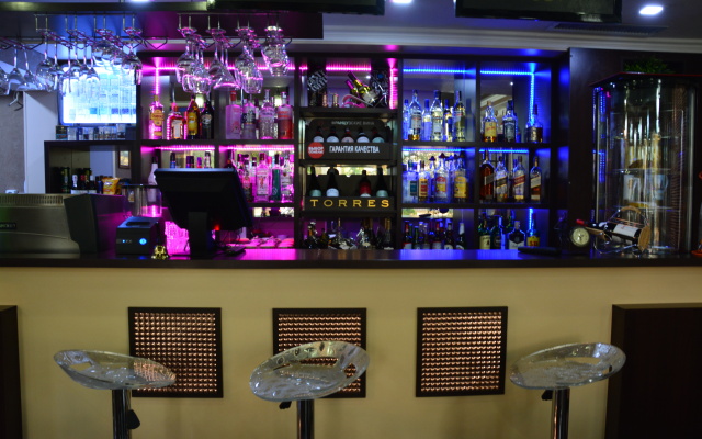 ONYX Hotel