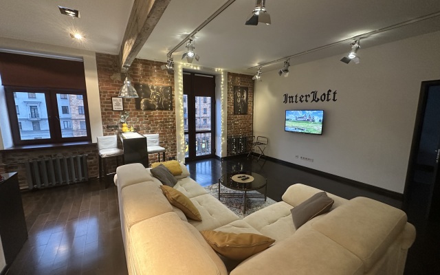 Interloft 6 Old Town Free Parking Wi-Fi 100/50 Smart TV Apartments