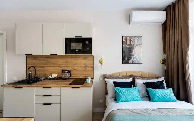 Апартаменты Квартира студия TIFFANY'S Березовая Aллея 19к3