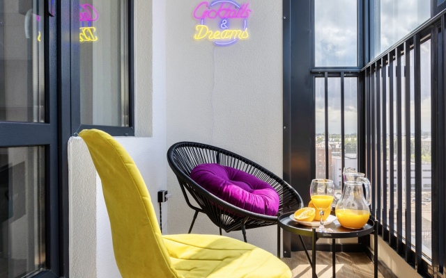 Квартира Евро-двухкомнатная Тиффани у метро рядом с разводным мостом на Неве и центром