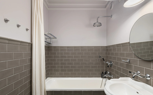 Na ulitse Germana Titova 10 Apartments