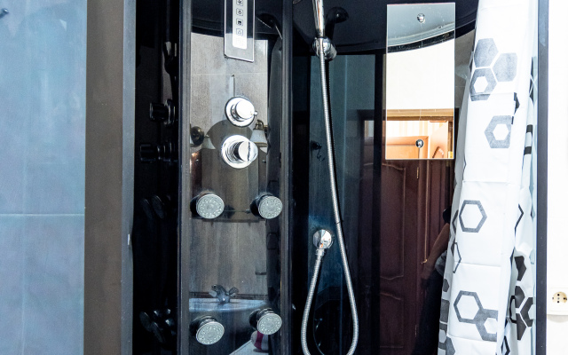 Апартаменты Квартира на Островского