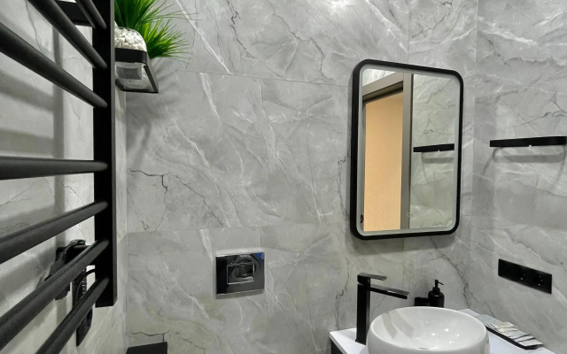 Апартаменты на Коллективной 11