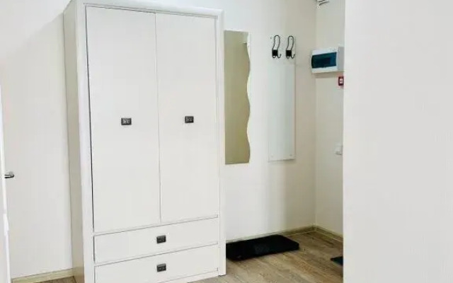 8 Pant Family House V Ostafyevo Apartment