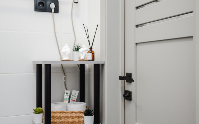 Апартаменты Новая Cтудия в Cтиле Минимализм рядом с Ботаническим Садом