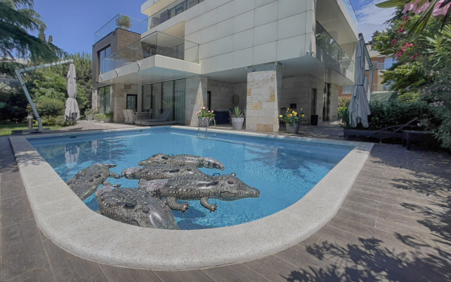 Pulsar Villa Deluxe Villa
