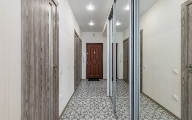 Uyutnye 2-Kh Komnatnye Apartamenty V 10 Minutakh Ot Tsentra Apartments