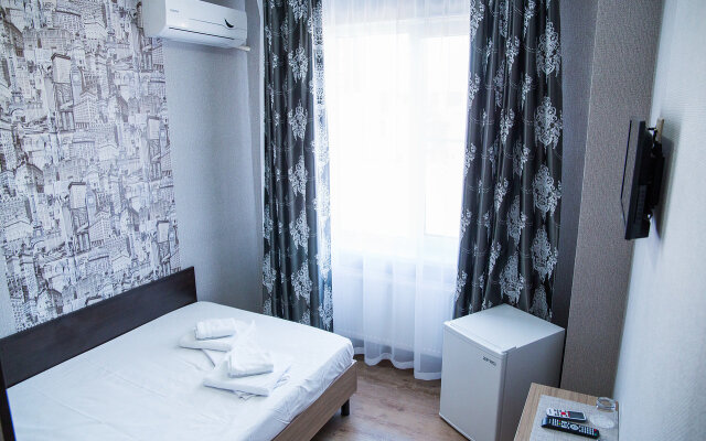 Aleksandrovskij Hotel