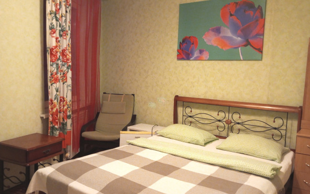 Ostrozhsky Val Guest House