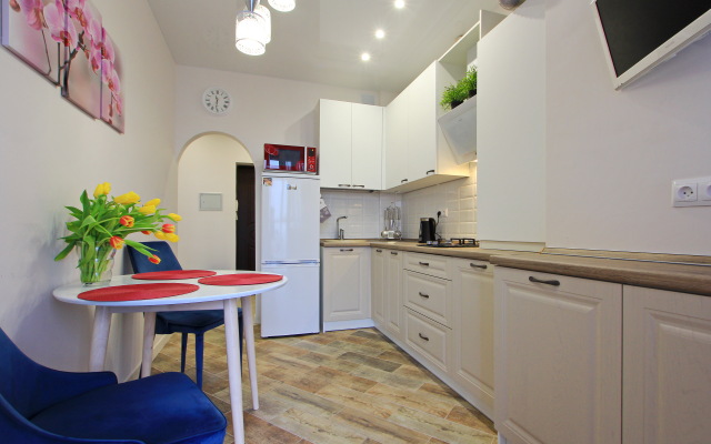 Апартаменты Горького 96