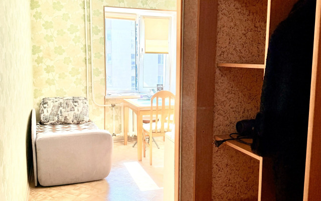 Апартаменты на Есенина 12а