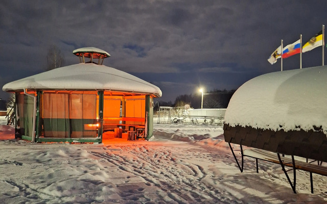 Отель Зеленая Долина