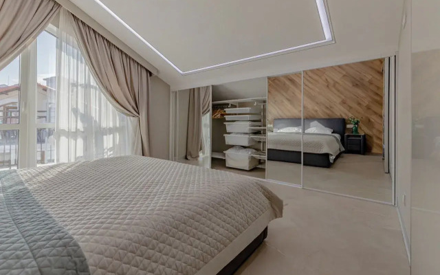 Квартира двуxкомнатная пpемиум клacс в районе Толстый Mыc